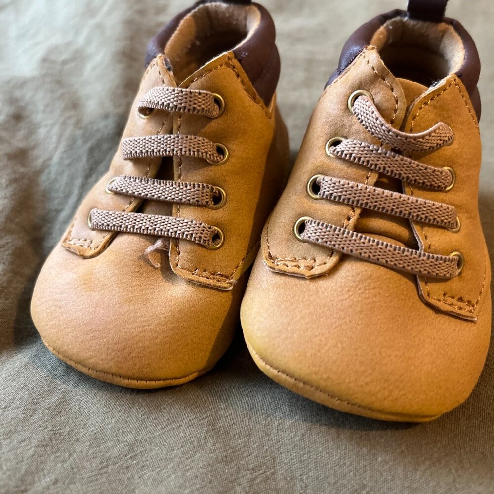 Baby Shoes - Picture 2 of 2